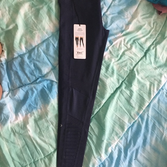 alo Motto leggings navy blue - Picture 7 of 8